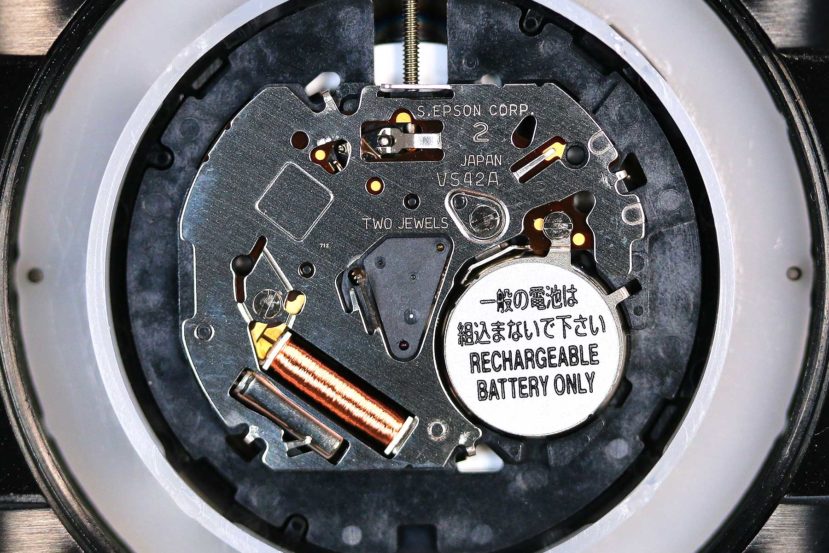 SEIKO V175 NEW REPLACEMENT MOVEMENT S.EPSON VS75 SOLAR CHRONOGRAPH DATE AT 4 